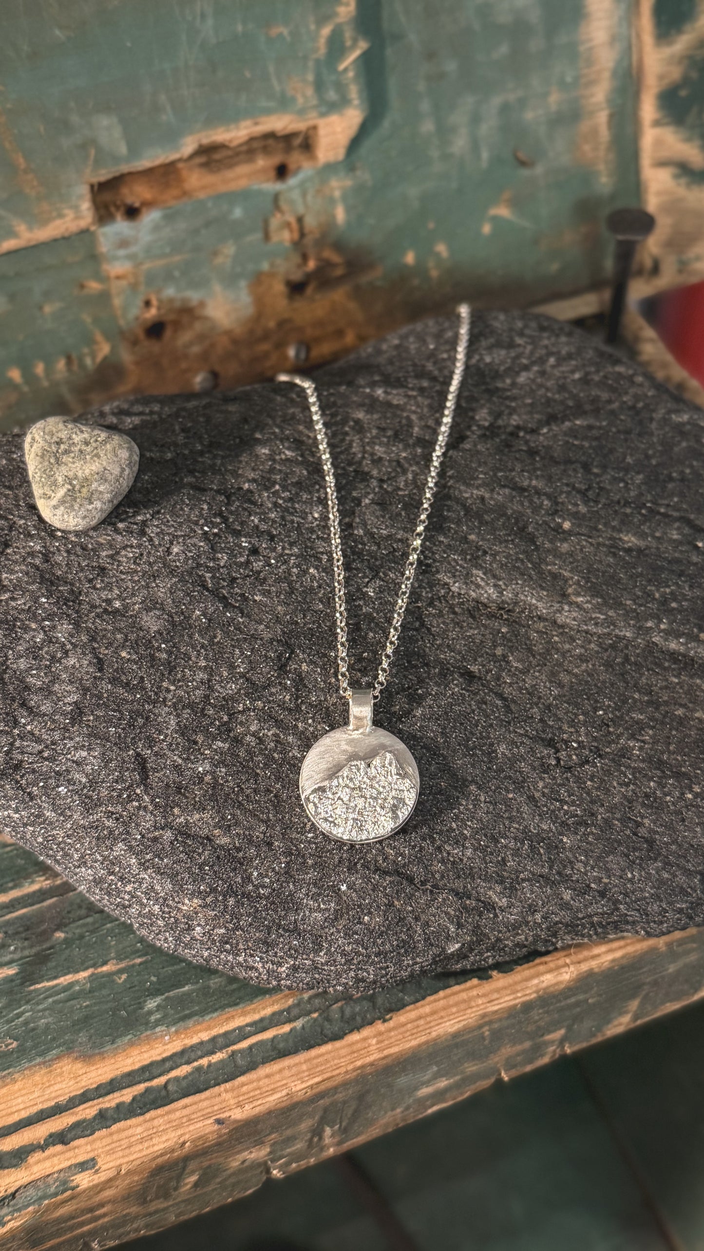 Vågakallen - Silver Necklace | Lofoten Jewelry