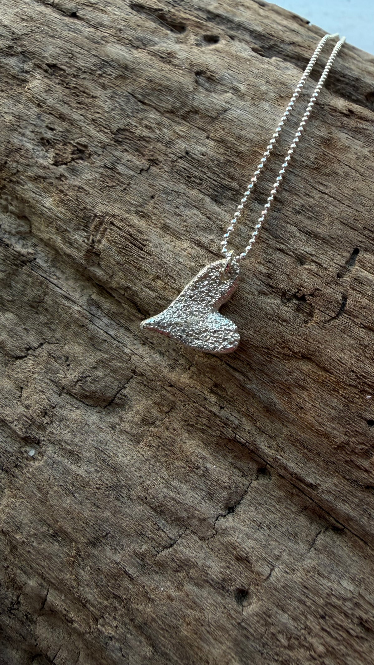 SandSpor Hjerte - Halskjede i sølv | Lofoten Jewelry