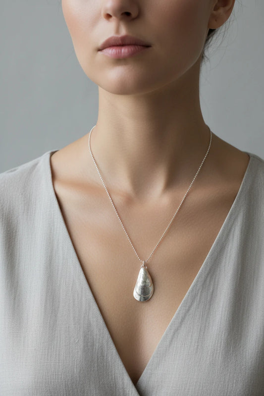 Lofoten Jewelry Silver Earrings "Mussels"